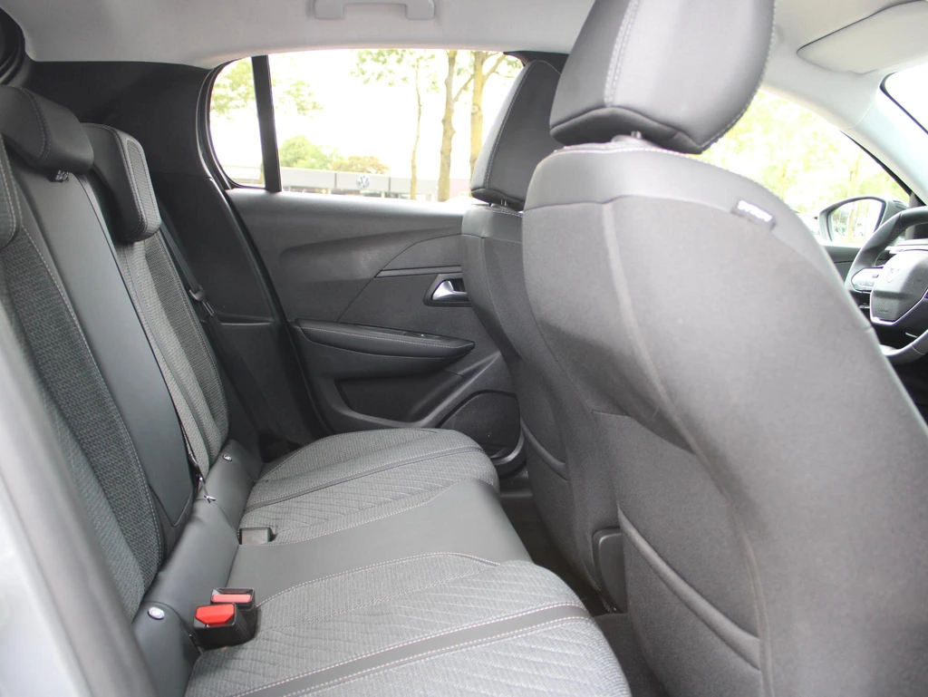 Peugeot 208 – foto 10