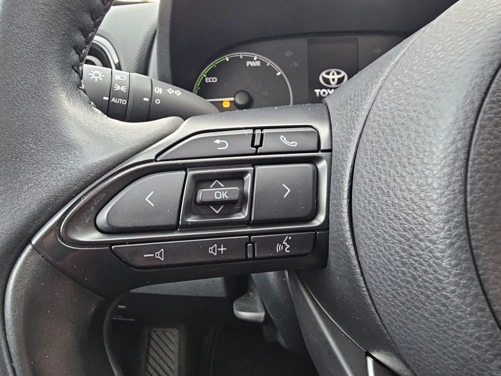 Toyota Yaris – foto 9