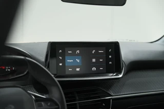 Peugeot 208 – thumbnail 32