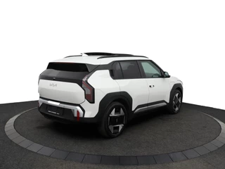Kia EV3 – thumbnail 7