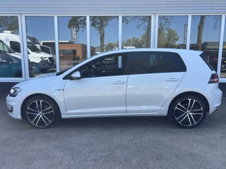 Volkswagen Golf – thumbnail 3