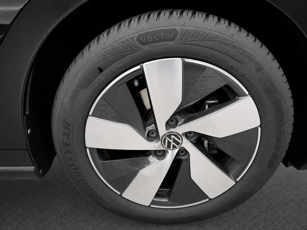 Volkswagen Passat – foto 32