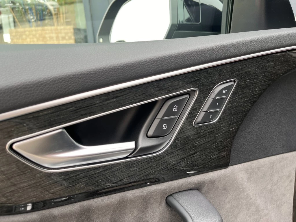 Audi Q8 – foto 31