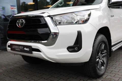 Toyota Hilux 2.4 D-4D X-TRA CAB CHALLENGER A/T 4WD VAN MARGE