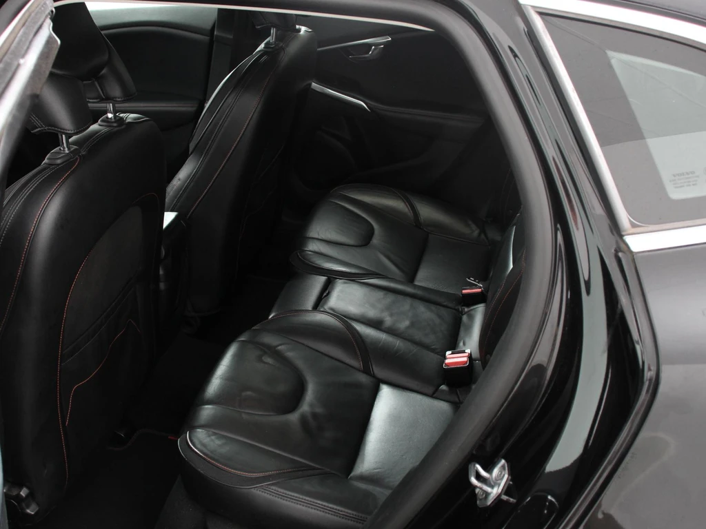 Volvo V40 – foto 13