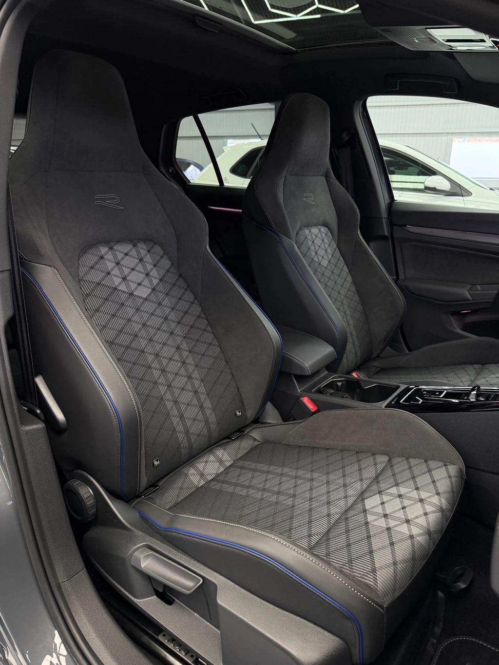 Volkswagen Golf – foto 34
