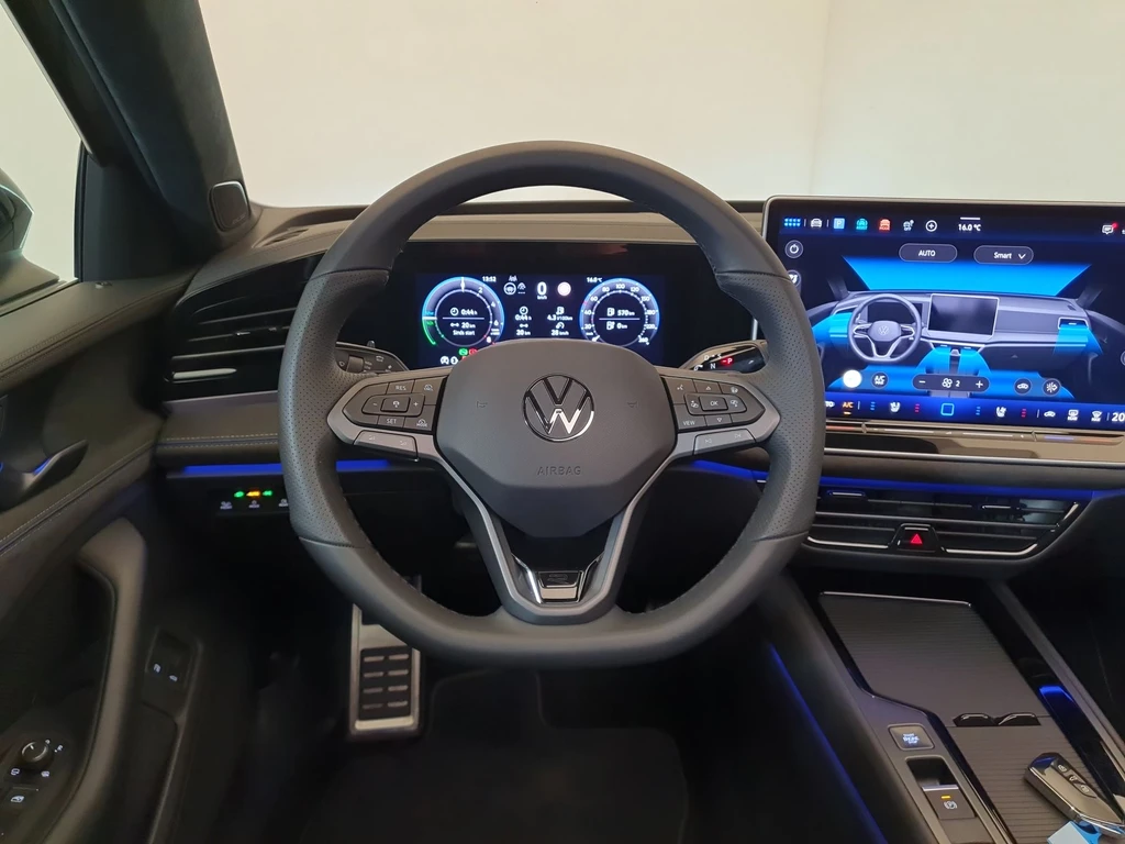 Volkswagen Passat – foto 31