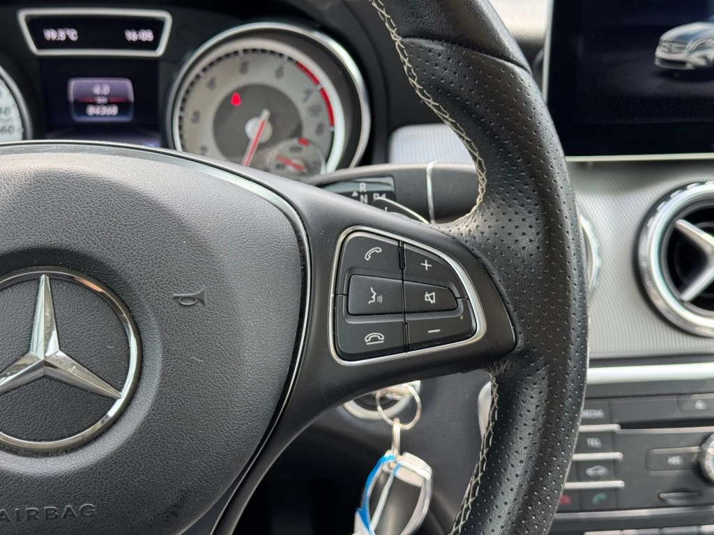 Mercedes-Benz GLA – foto 11