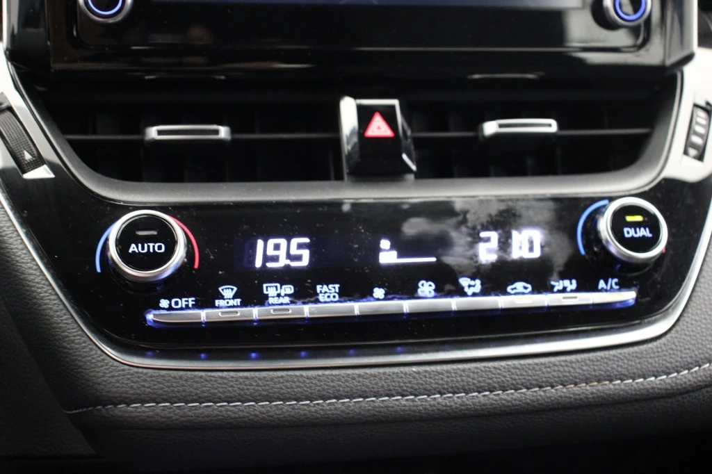 Toyota Corolla Touring Sports – foto 26