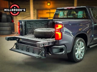 Chevrolet Silverado – thumbnail 7
