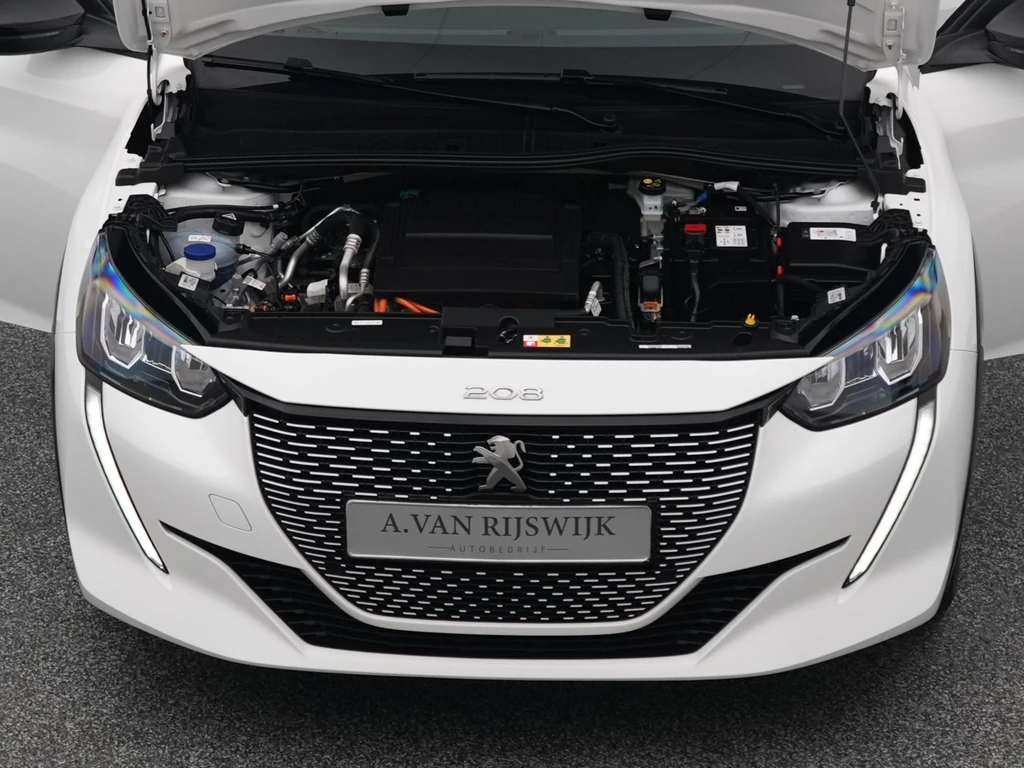 Peugeot e-208 – foto 34