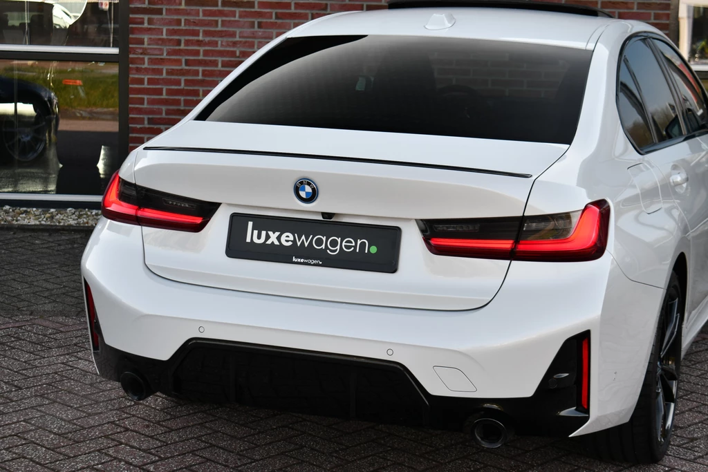 BMW 3 Serie – foto 18