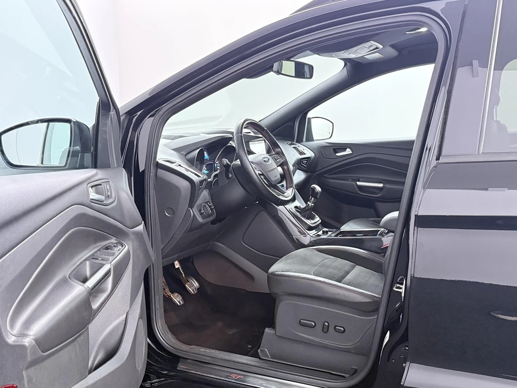 Ford Kuga – foto 13