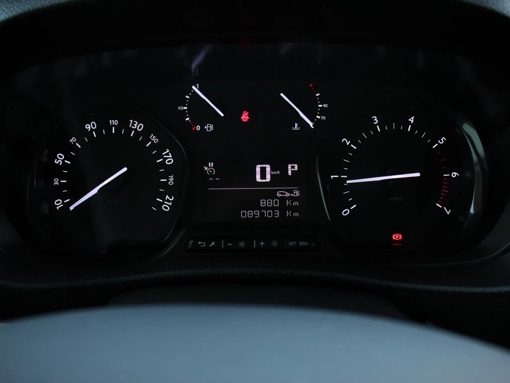 Opel Vivaro – foto 15