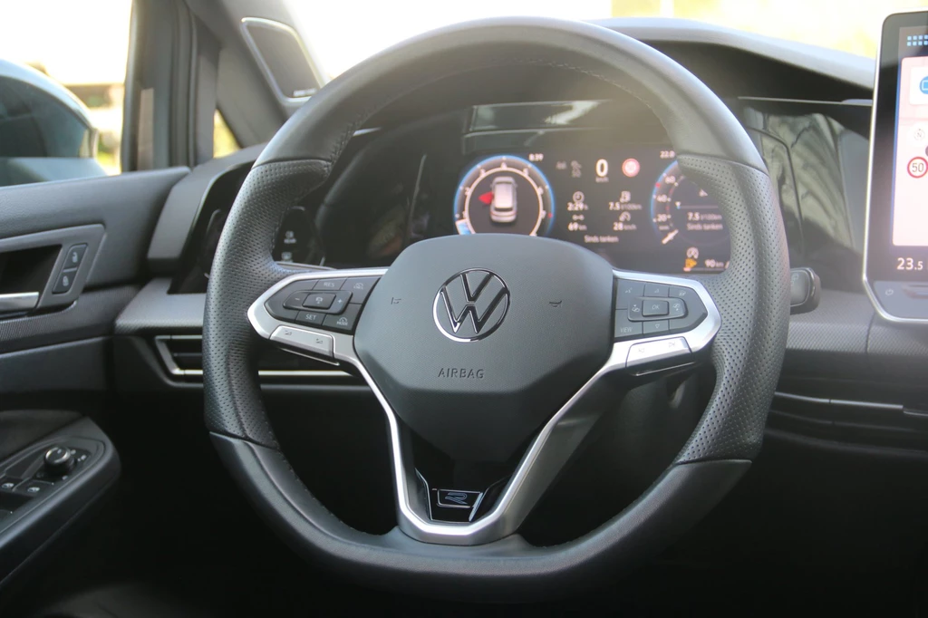Volkswagen Golf – foto 13