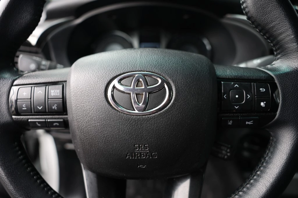 Toyota Hilux – foto 13