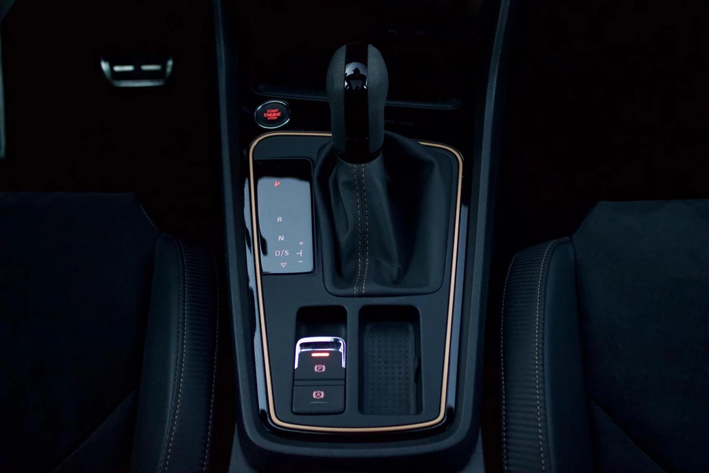 SEAT Leon – foto 19
