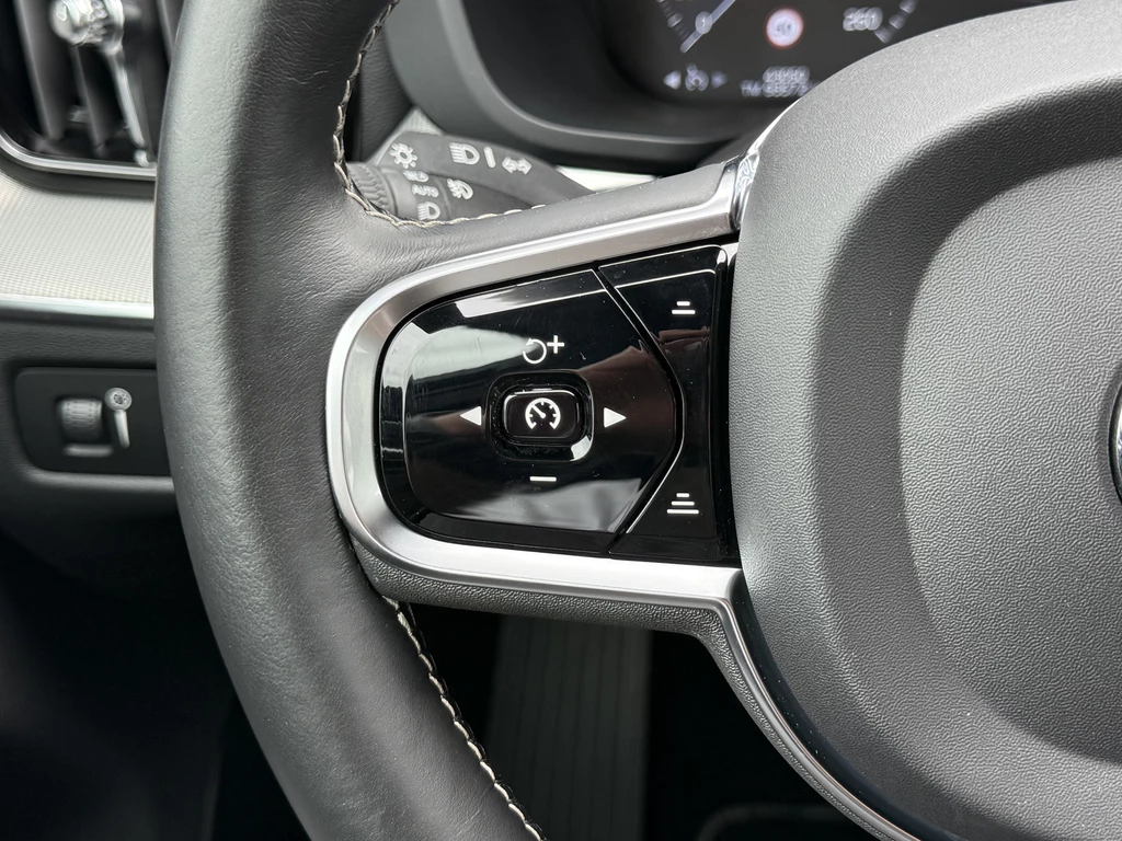 Volvo XC60 – foto 15