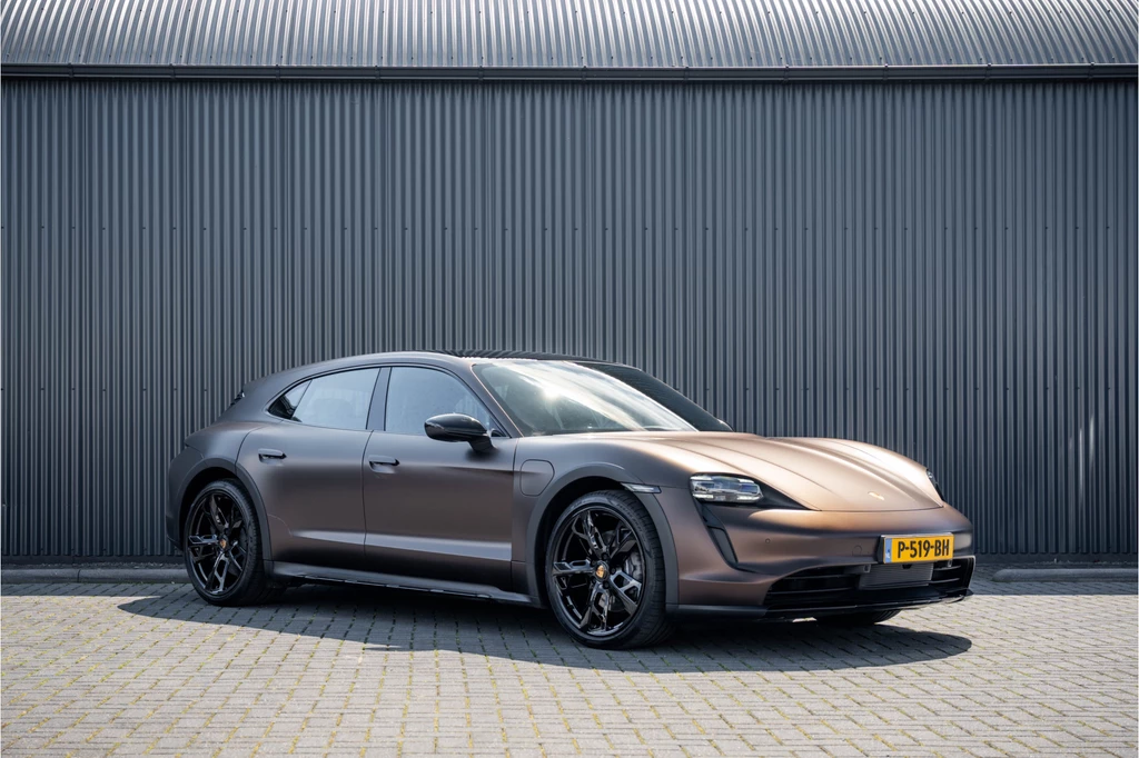 Porsche Taycan – foto 5