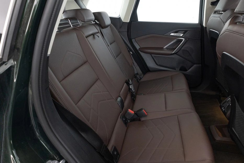 BMW iX1 – foto 18