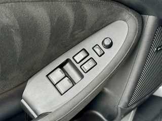 Nissan 370Z – thumbnail 31