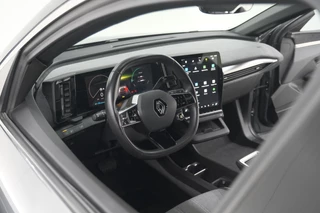 Renault Megane E-Tech – thumbnail 19