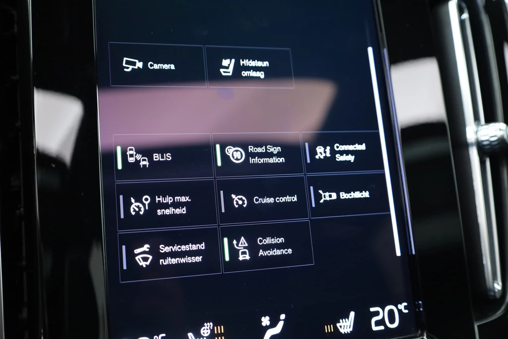 Volvo XC40 – foto 22