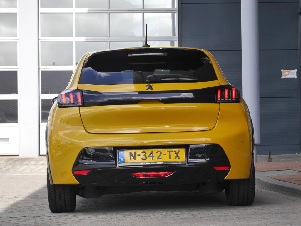 Peugeot e-208 – foto 3