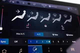 Jeep Compass – thumbnail 23