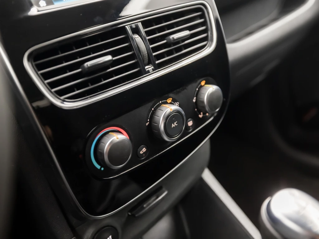 Renault Clio – foto 11