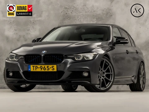 BMW 3 Serie 318i M Sport Automaat (GROOT NAVI, DEALER ONDERHOUDEN, M PAKKET, VIRTUAL COCKPIT, SPORTSTOELEN, STOELVERWARMING, CAMERA, LEDER, GETINT GLAS, NIEUWSTAAT)