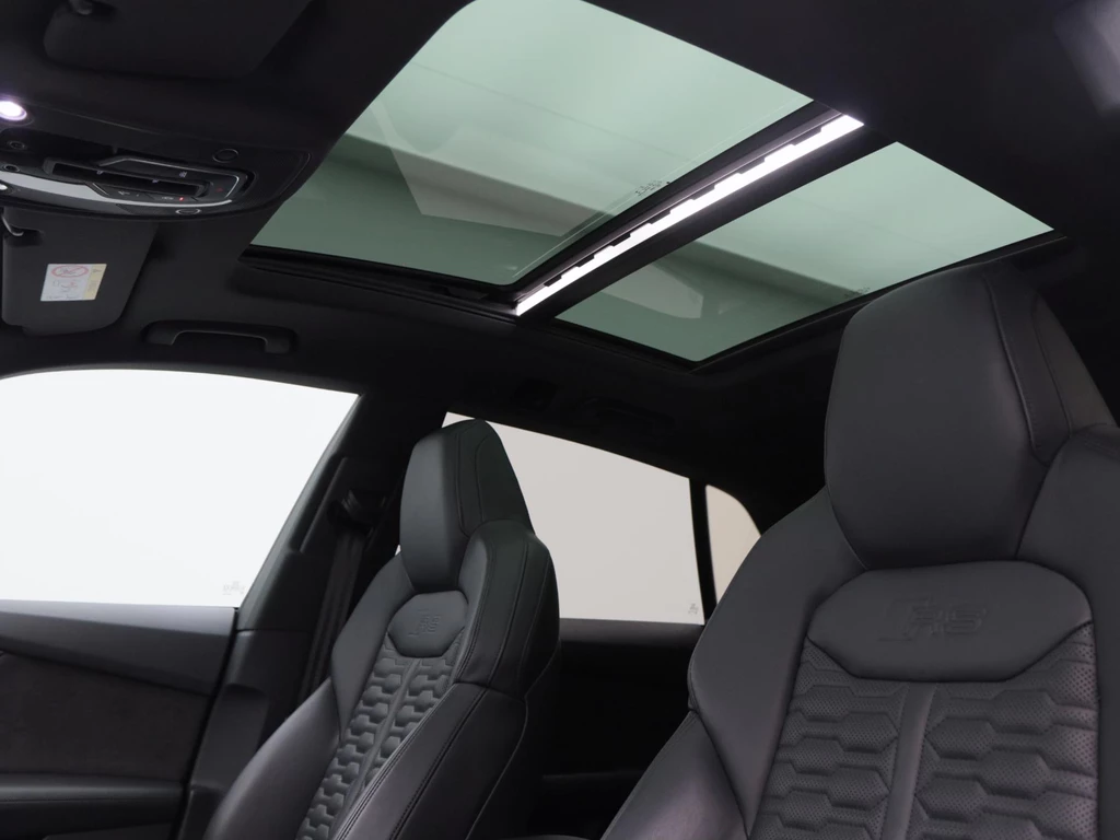 Audi RSQ8 – foto 28