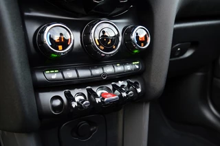 MINI One Cabrio – thumbnail 26