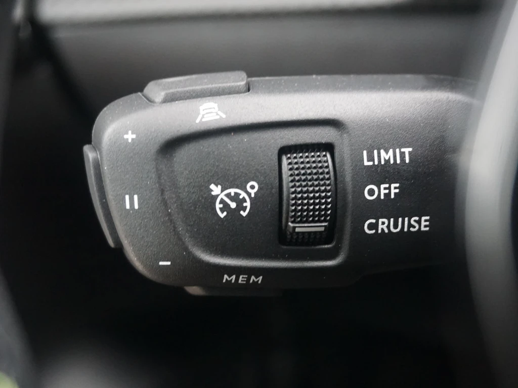 Peugeot 208 – foto 20
