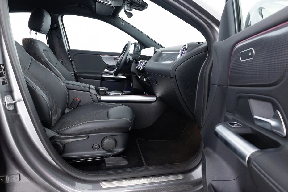 Mercedes-Benz EQA – foto 16