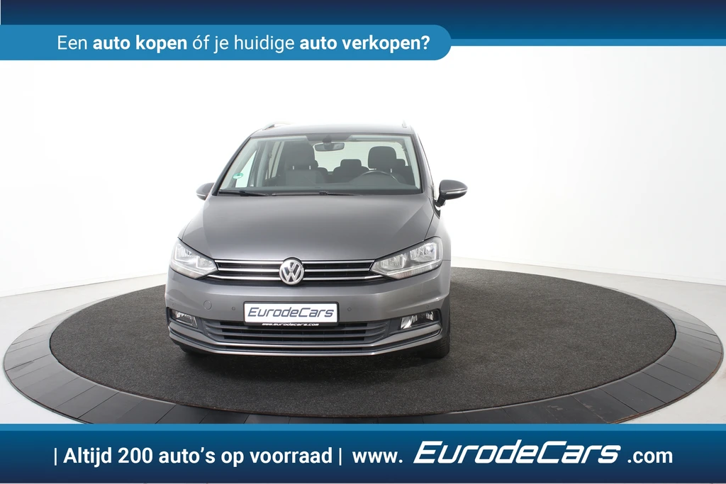 Volkswagen Touran – foto 12
