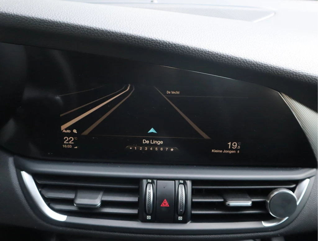 Alfa Romeo Giulia – foto 49