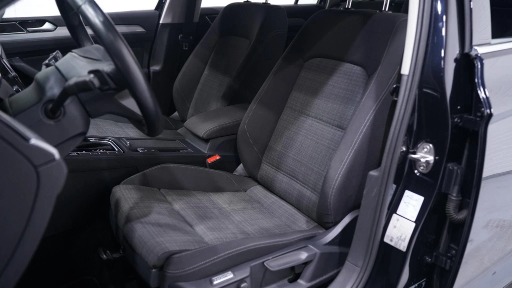 Volkswagen Passat – foto 41