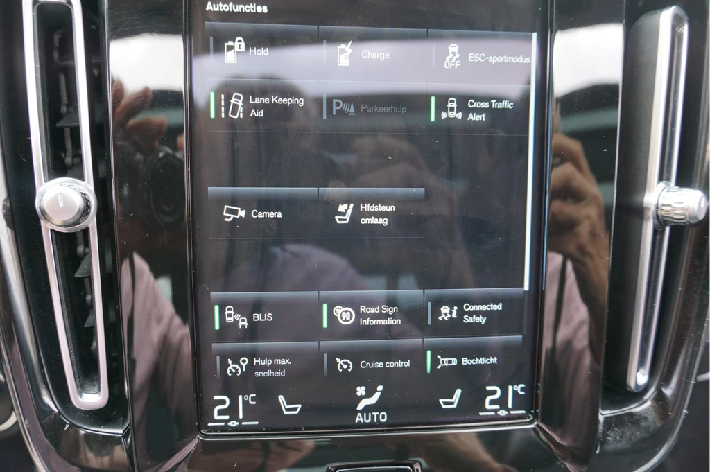 Volvo XC40 – foto 33