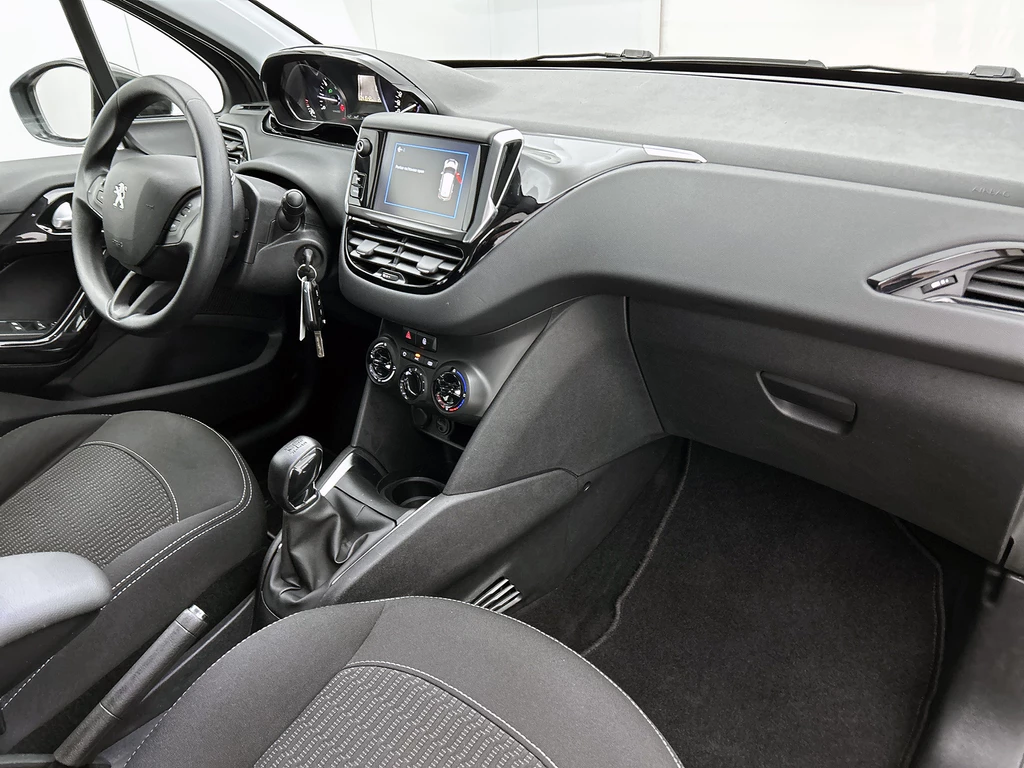 Peugeot 208 – foto 21