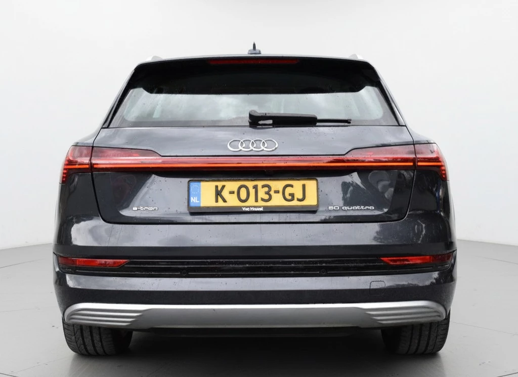 Audi e-tron – foto 4
