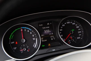 Volkswagen Passat – thumbnail 7