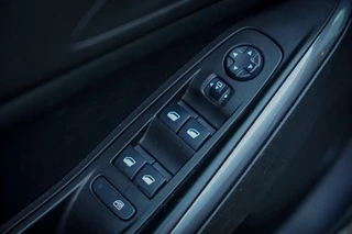 Opel Grandland X – thumbnail 18
