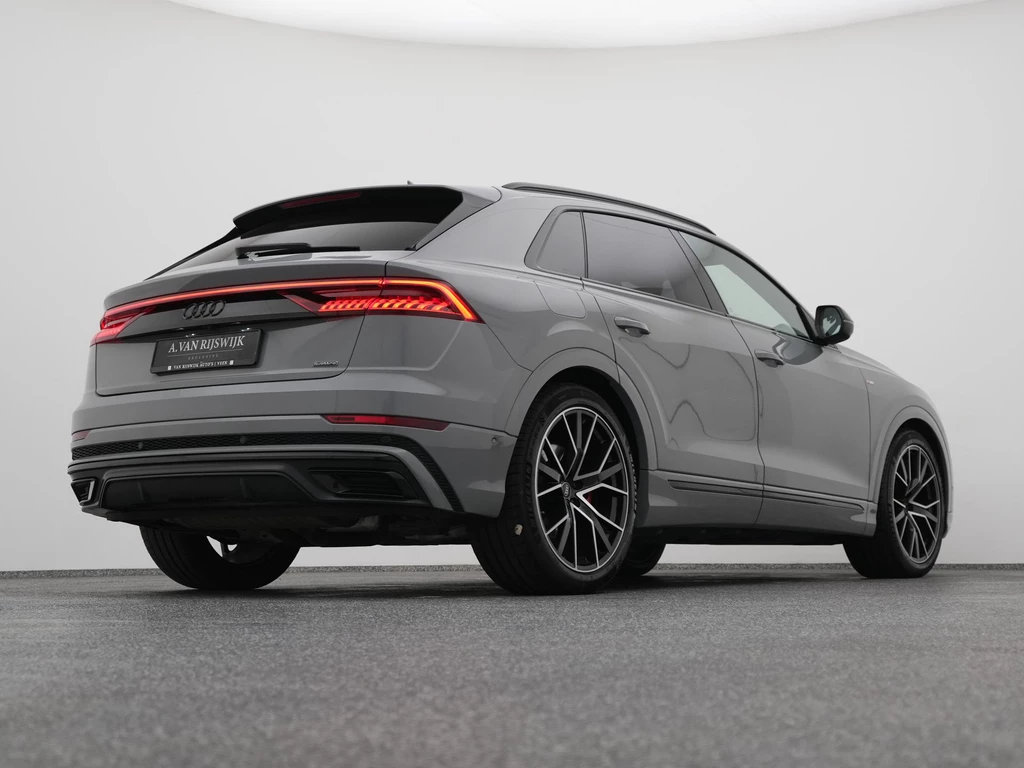 Audi Q8 – foto 10
