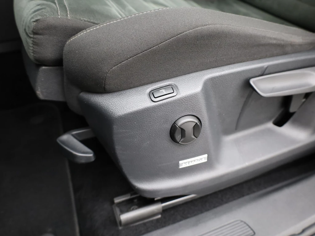 Volkswagen Touran – foto 38
