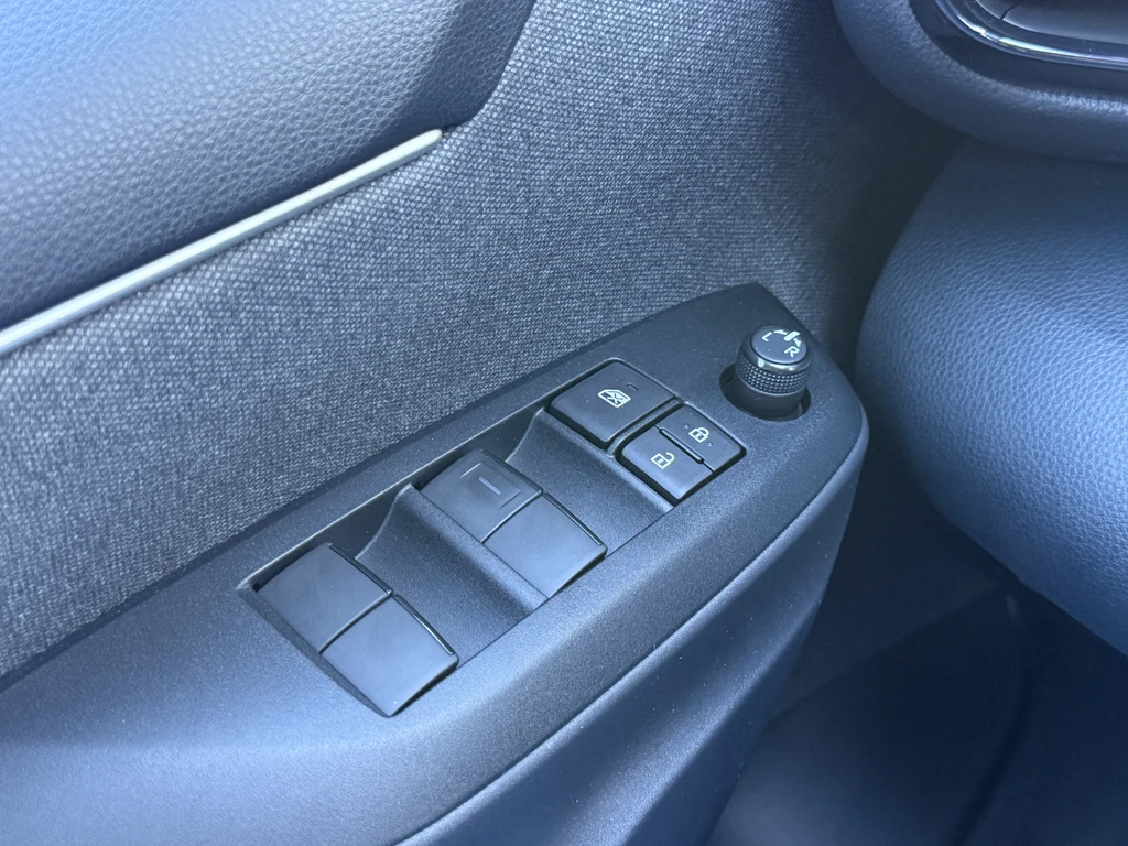 Toyota Yaris – foto 13