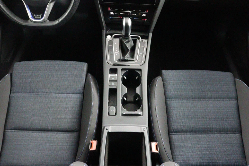 Volkswagen Passat – foto 68