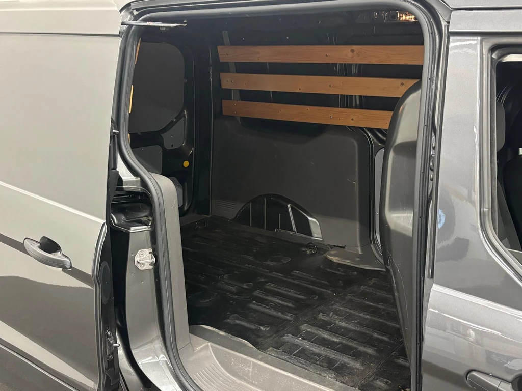 Ford Transit Connect – foto 24
