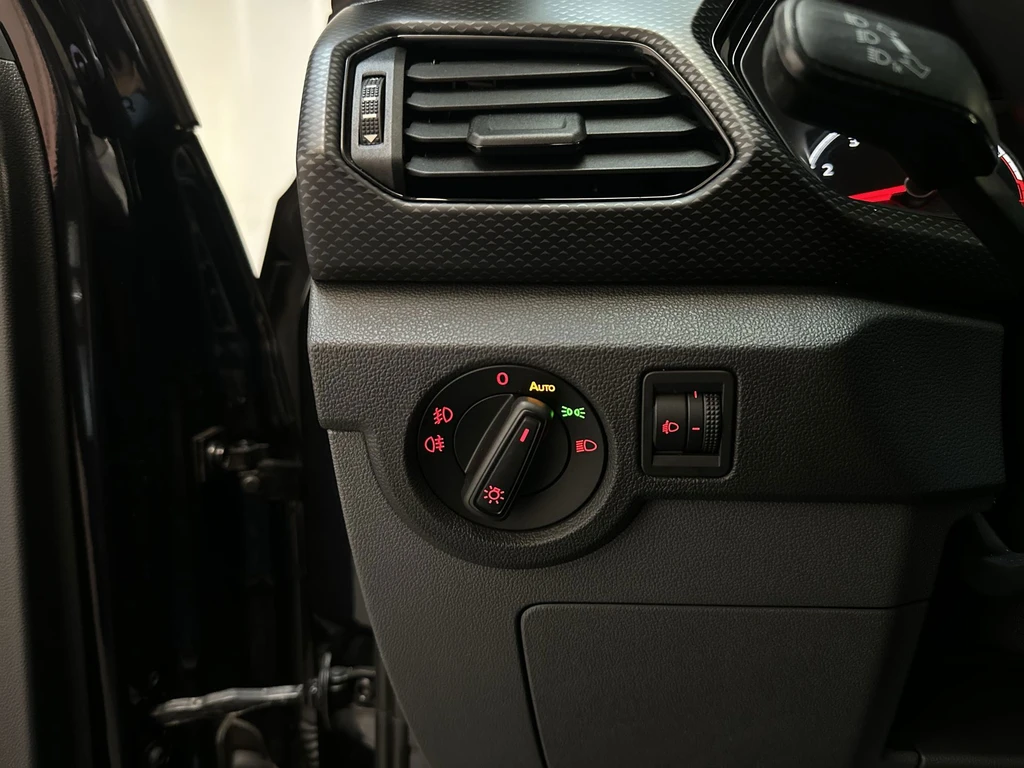 Volkswagen T-Cross – foto 18