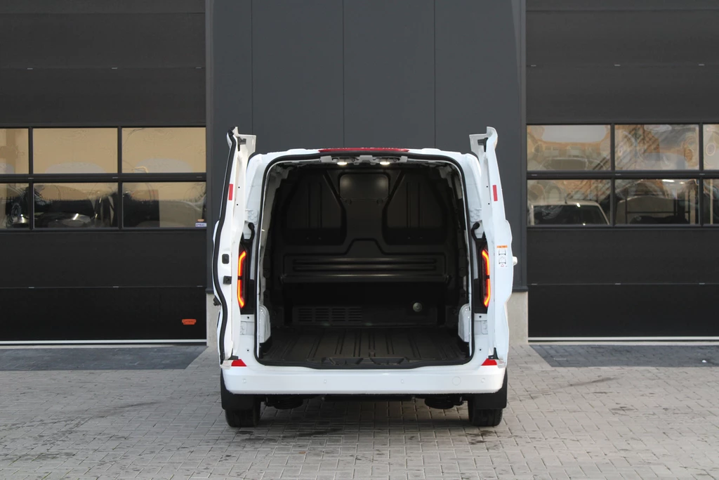 Ford E-Transit Custom – foto 9